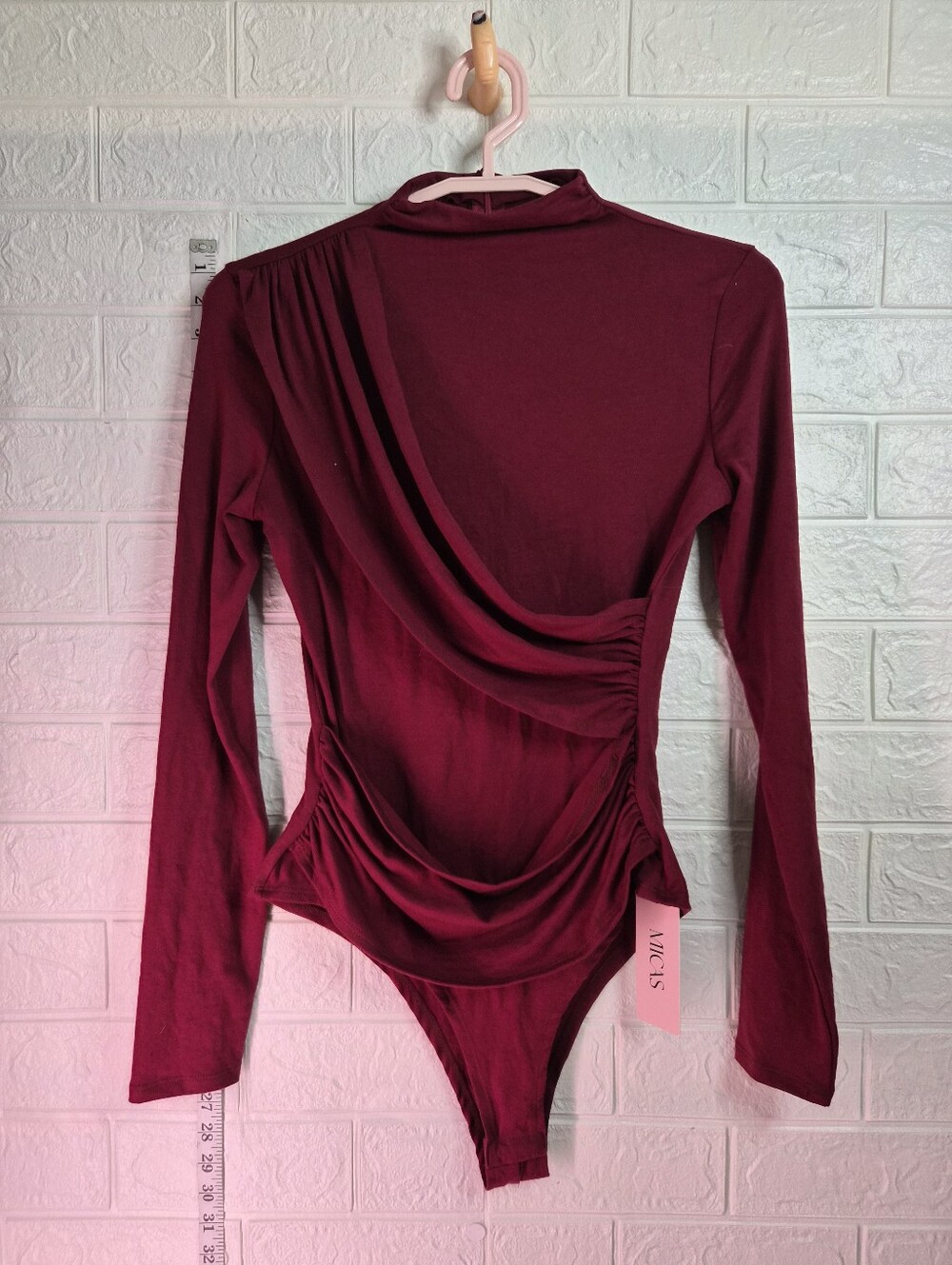 Burgundy long-sleeve ruched asymmetrical bodysuit Micas Drapery Accent Sz M